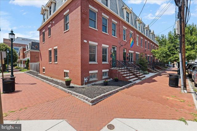 425 S 6TH ST, Camden, NJ 08103