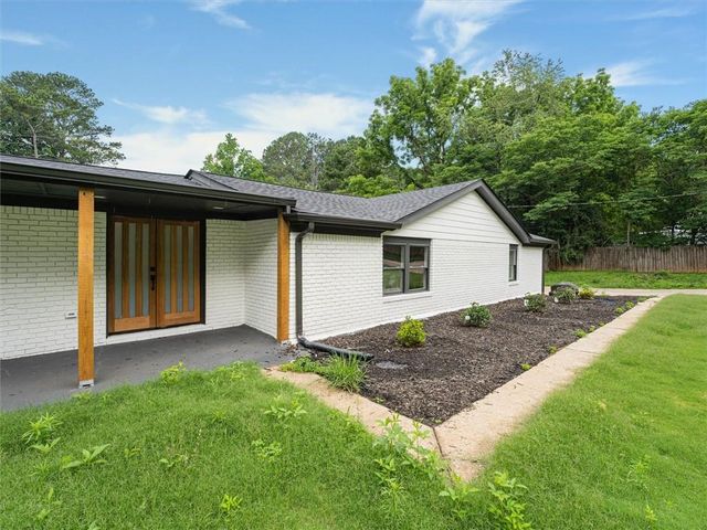 5508 Hiram Lithia Springs Road, Powder Springs, GA 30127