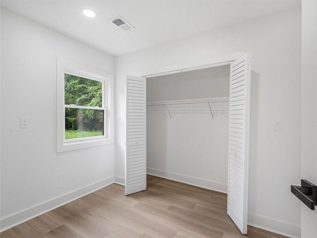 5508 Hiram Lithia Springs Road, Powder Springs, GA 30127