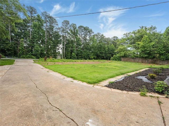 5508 Hiram Lithia Springs Road, Powder Springs, GA 30127