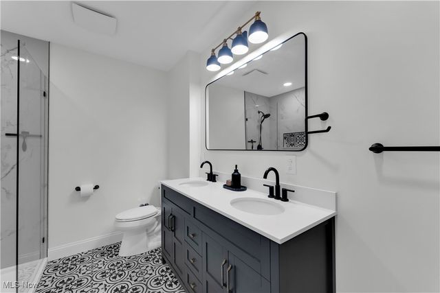 29 Skyview Drive, Seven Hills, OH 44131