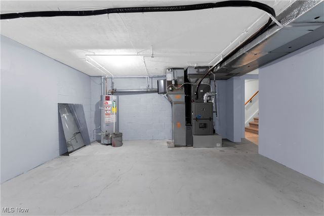 29 Skyview Drive, Seven Hills, OH 44131