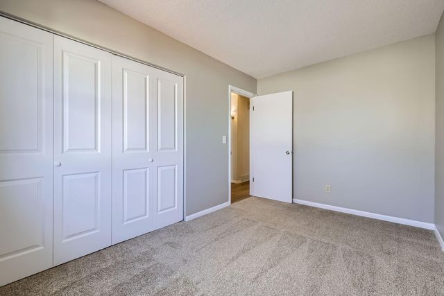 3448 Grimes Avenue N, Robbinsdale, MN 55422