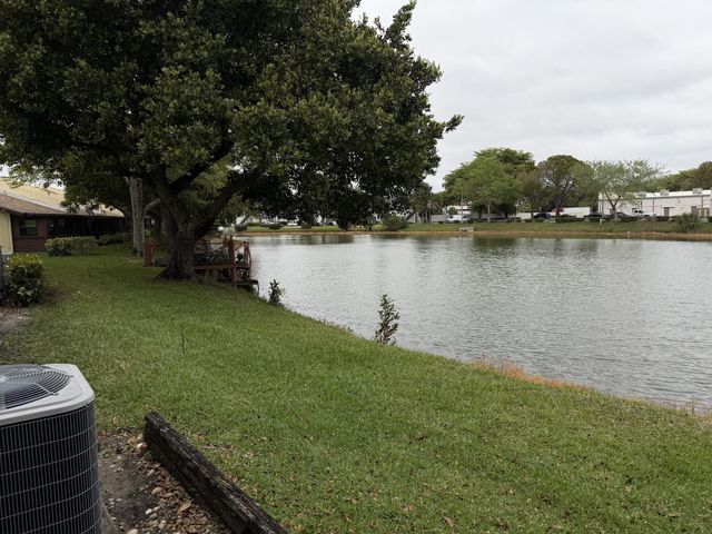 705 BANKS Road, Margate, FL 33063