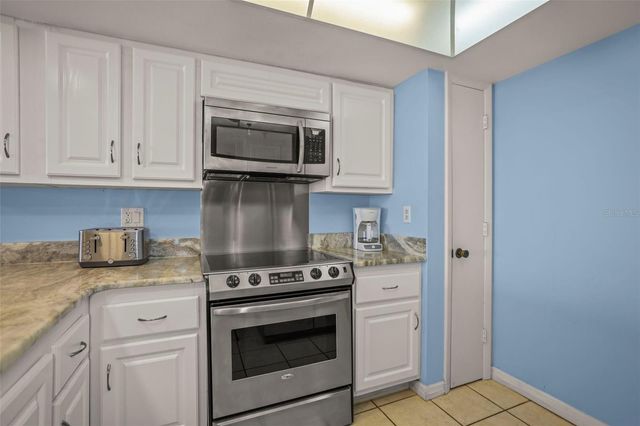 20040 GULF BOULEVARD 302, Indian Shores, FL 33785