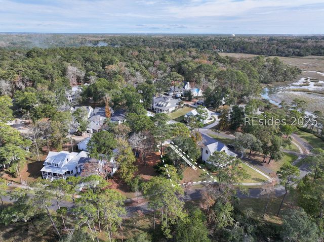 17 Old Bethel, Beaufort, SC 29906