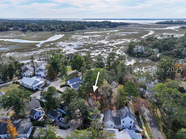 17 Old Bethel, Beaufort, SC 29906