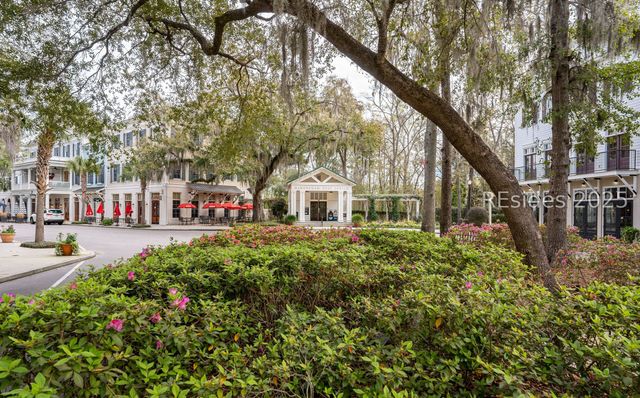 17 Old Bethel, Beaufort, SC 29906