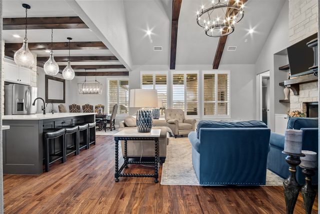 9009 Hidden Pond Street, Justin, TX 76247