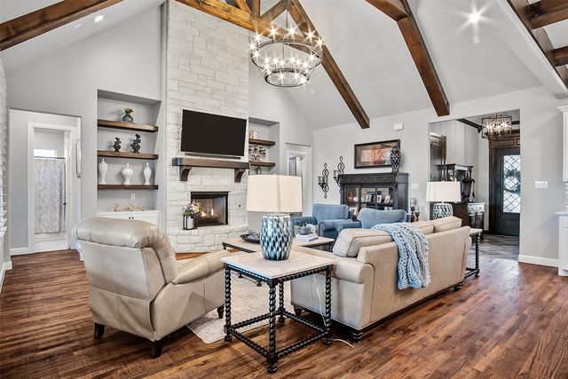 9009 Hidden Pond Street, Justin, TX 76247