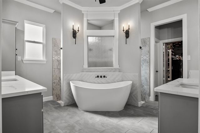 9009 Hidden Pond Street, Justin, TX 76247