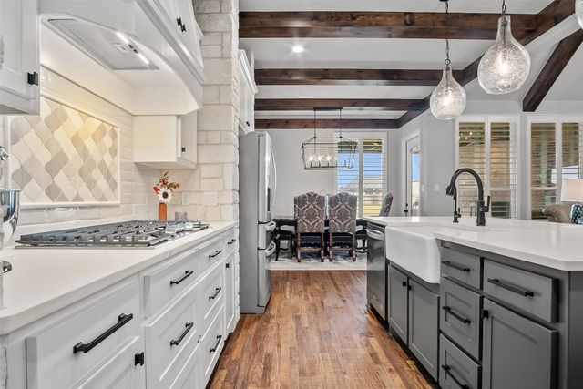 9009 Hidden Pond Street, Justin, TX 76247