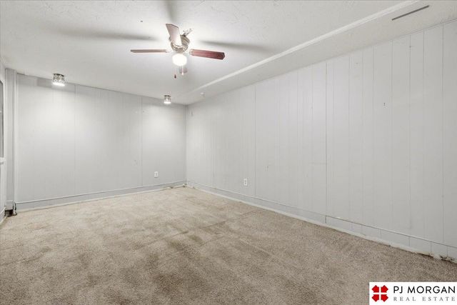 4906 N 61st Street, Omaha, NE 68104