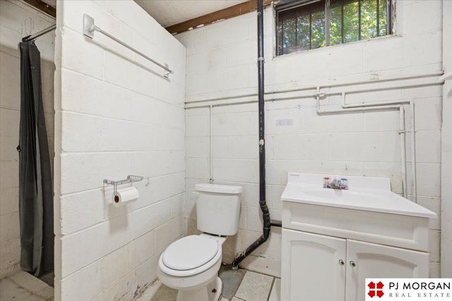 4906 N 61st Street, Omaha, NE 68104