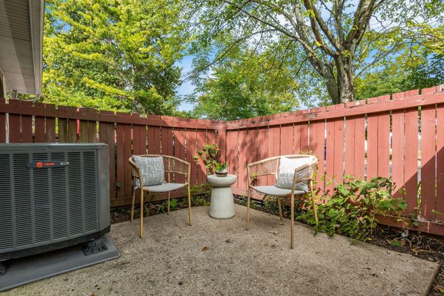 3045 La Vista Drive, 43, Columbus, OH 43204