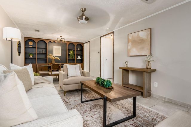 3045 La Vista Drive, 43, Columbus, OH 43204
