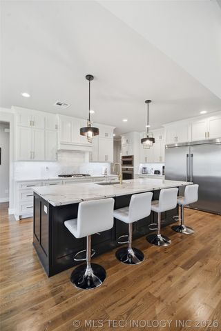 1611 W 114th Street, Jenks, OK 74037