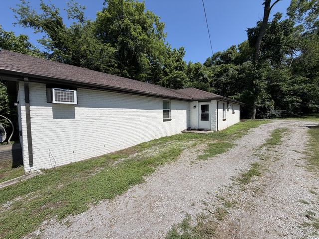 905 Blue Ridge Dr Unit B, Nashville, TN 37207
