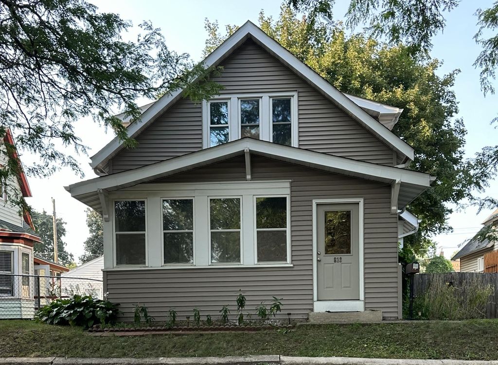 823 Juno Avenue, Saint Paul, MN 55102 — exterior