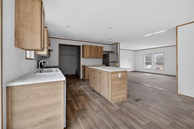 240 Johnson Lane, Pineville, SC 29468