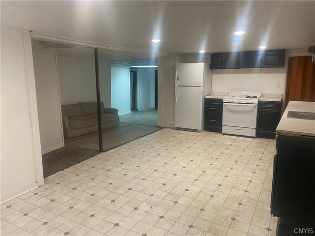 228 Delhi Street, Syracuse, NY 13203