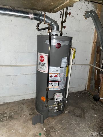 228 Delhi Street, Syracuse, NY 13203