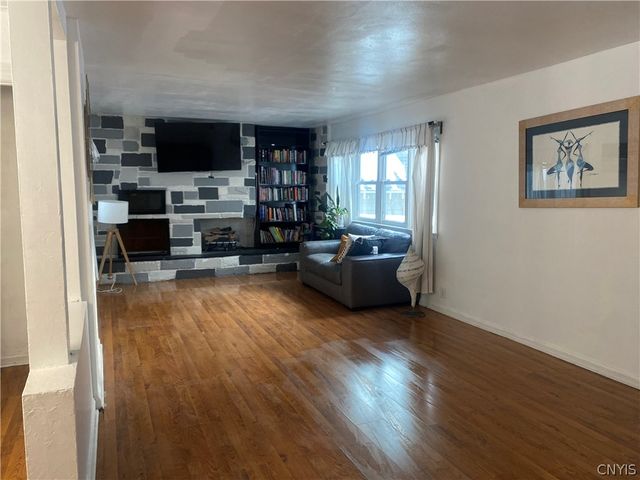 228 Delhi Street, Syracuse, NY 13203