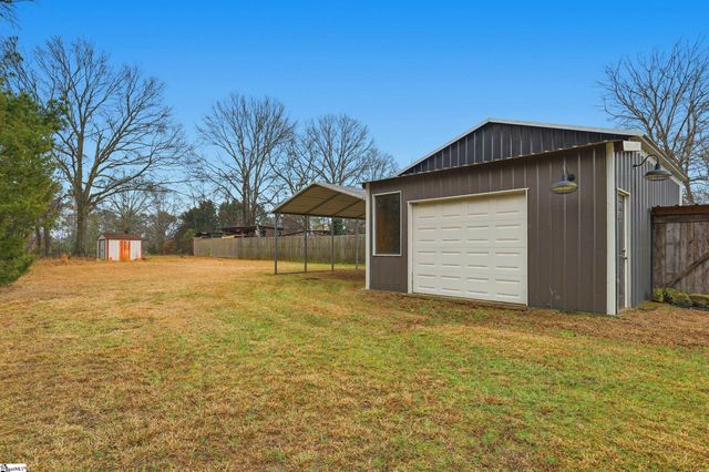 504 Log Shoals Road, Greenville, SC 29607