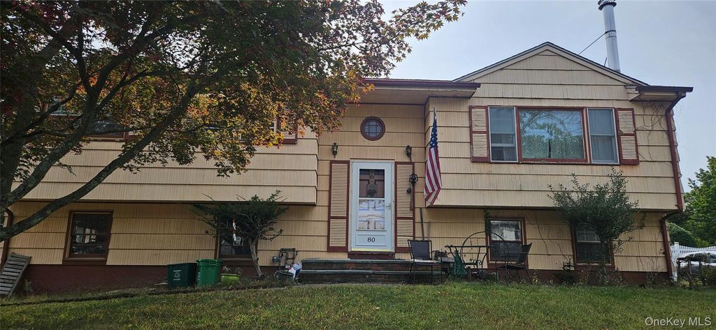 80 Lenape Road, Pearl River, NY 10965