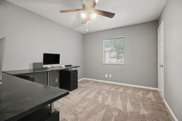 533 White Wing Court, Dickinson, TX 77539