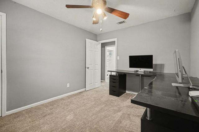 533 White Wing Court, Dickinson, TX 77539