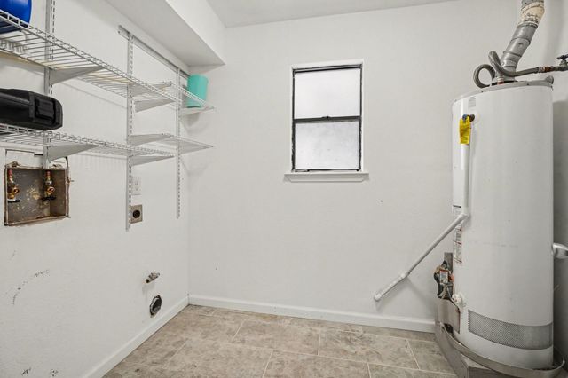 533 White Wing Court, Dickinson, TX 77539