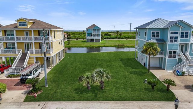 26727 Bay Water Drive, Galveston, TX 77554