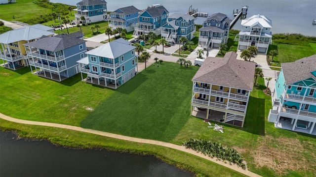 26727 Bay Water Drive, Galveston, TX 77554