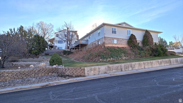 2395 W BEACON CIR, Cedar City, UT 84720
