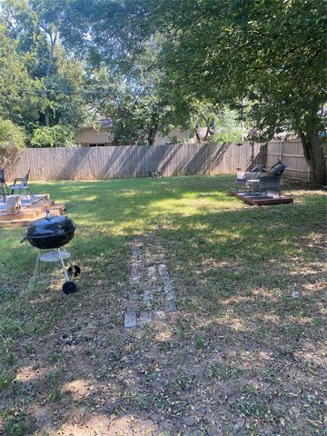 2746 Exeter Avenue, Dallas, TX 75216
