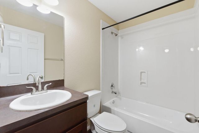 9334 Laura Koppe Road, Houston, TX 77078