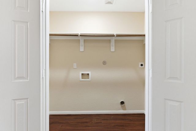 9334 Laura Koppe Road, Houston, TX 77078