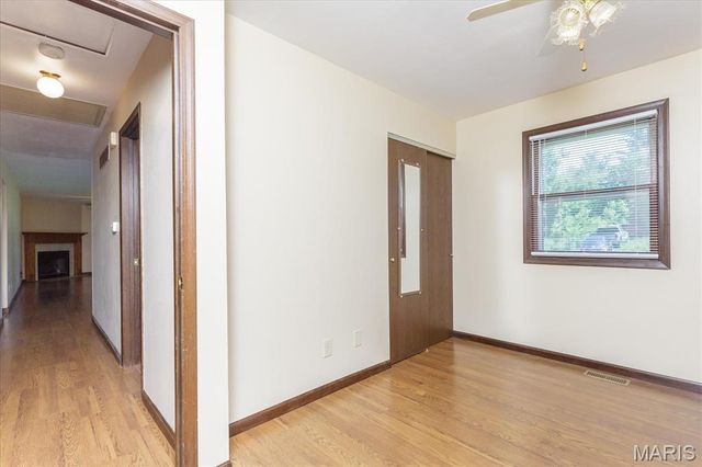 912 Warren Avenue, Warrenton, MO 63383