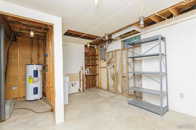 912 Warren Avenue, Warrenton, MO 63383