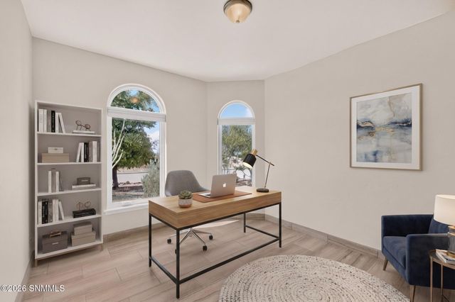 2933 E Springs Road, Las Cruces, NM 88011