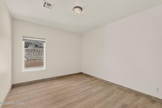 2933 E Springs Road, Las Cruces, NM 88011