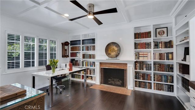 936 W River Lane, Santa Ana, CA 92706