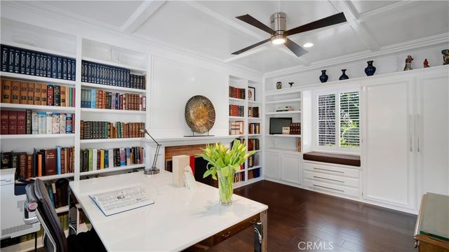 936 W River Lane, Santa Ana, CA 92706