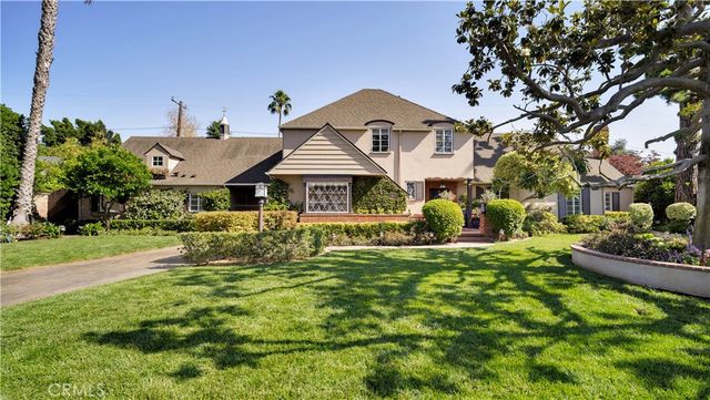936 W River Lane, Santa Ana, CA 92706