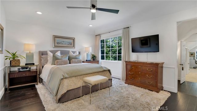 936 W River Lane, Santa Ana, CA 92706