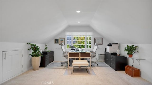 936 W River Lane, Santa Ana, CA 92706