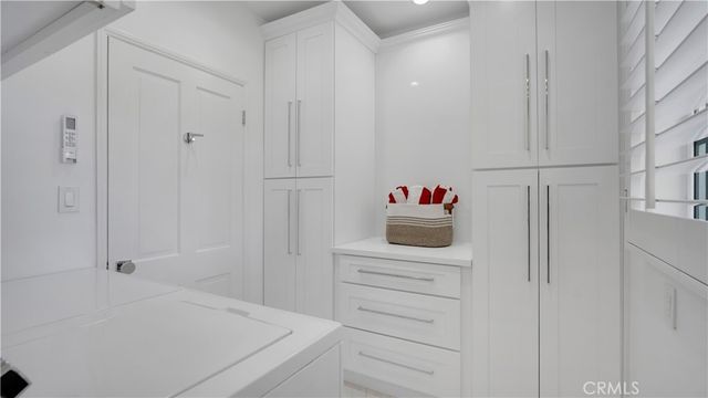 936 W River Lane, Santa Ana, CA 92706