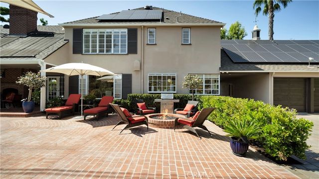 936 W River Lane, Santa Ana, CA 92706