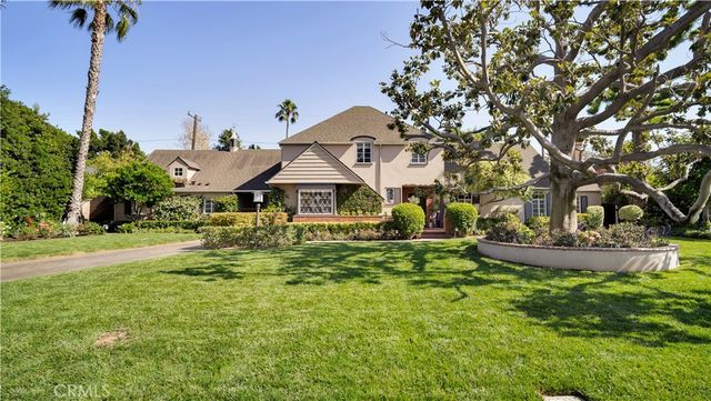 936 W River Lane, Santa Ana, CA 92706